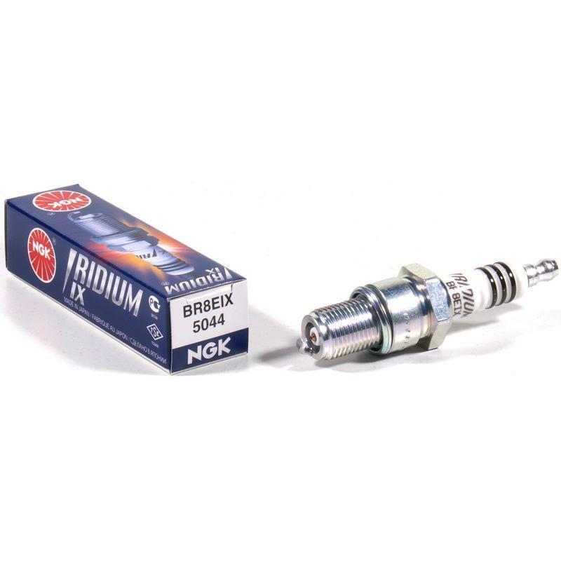 NGK SPARK PLUG - STANDARD CTN10-B6HS
