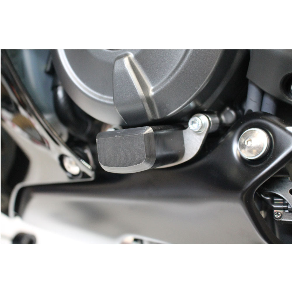 OGGY CASE SAVER YZF-R7 22-25 (Black Knobb) - CS003