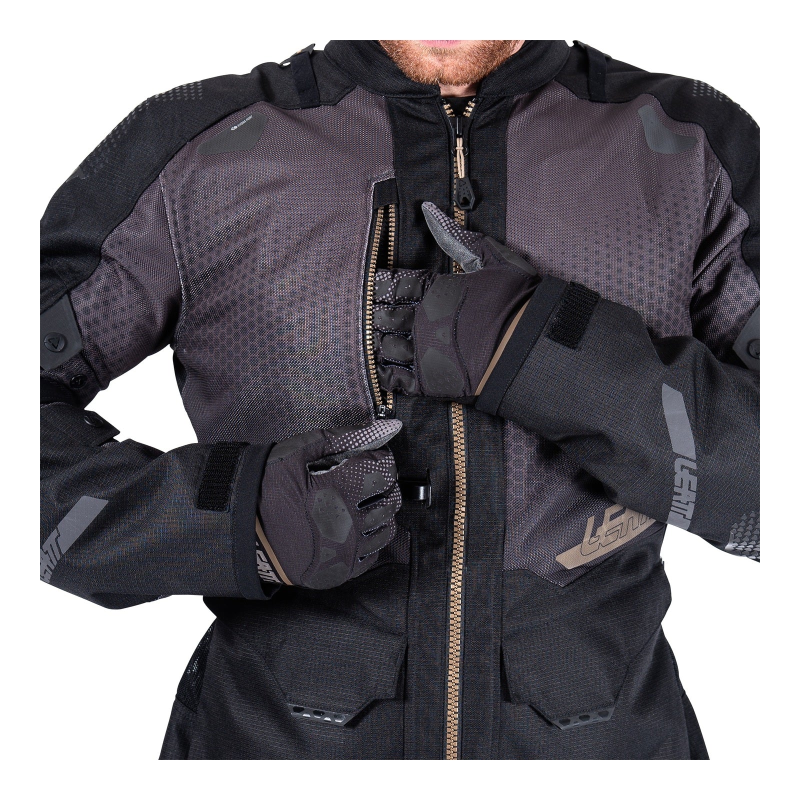 Leatt 5.5 ADV FlowTour Jacket - Stealth