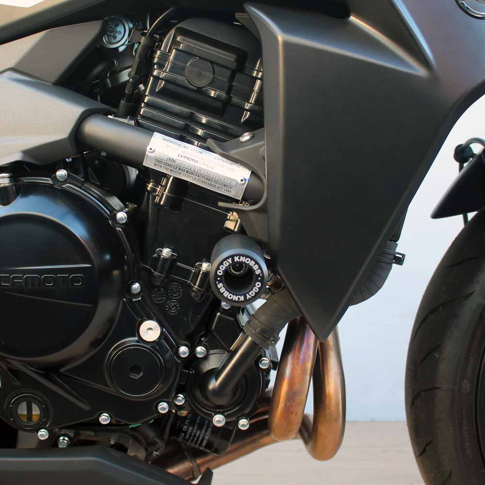 OGGY KNOBBS 650 NK 17-22 (Black Knobbs) - OK452