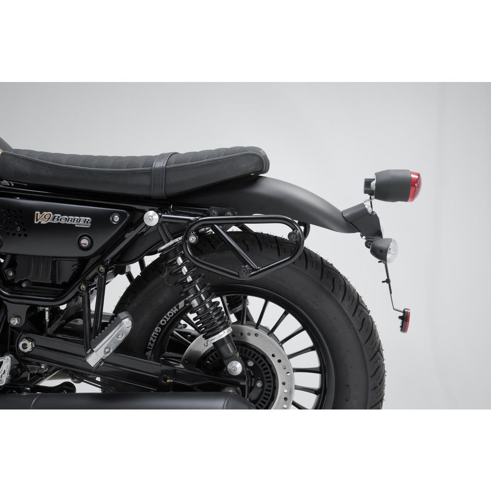 SLC side carrier left, Moto Guzzi V9 Roamer/Bobber (15-). (HTA.17.797.10001)