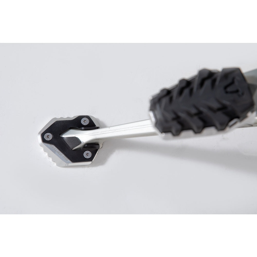 Extension for side stand foot. Black/Silver. Triumph Tiger 800 XC / XR (17-). (STS.11.102.10300)