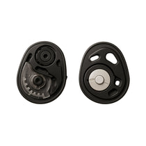 Helmet visor pressure plates