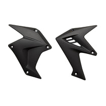 Lower radiator shrouds