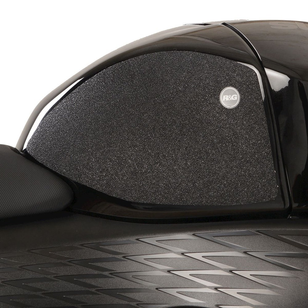 Tank Traction Grips BLACK the Suzuki Hayabusa '21-