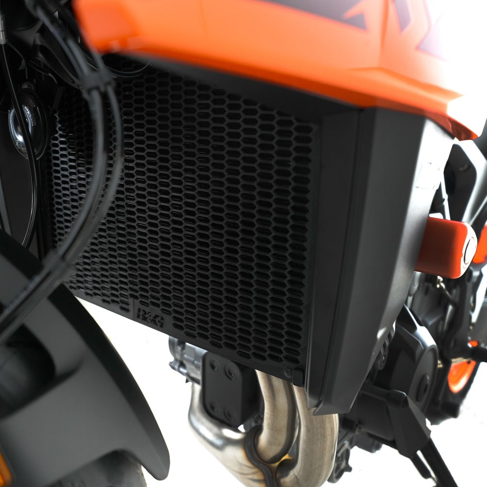 PRO Radiator Guard BLACK - KTM 990 Duke '24-