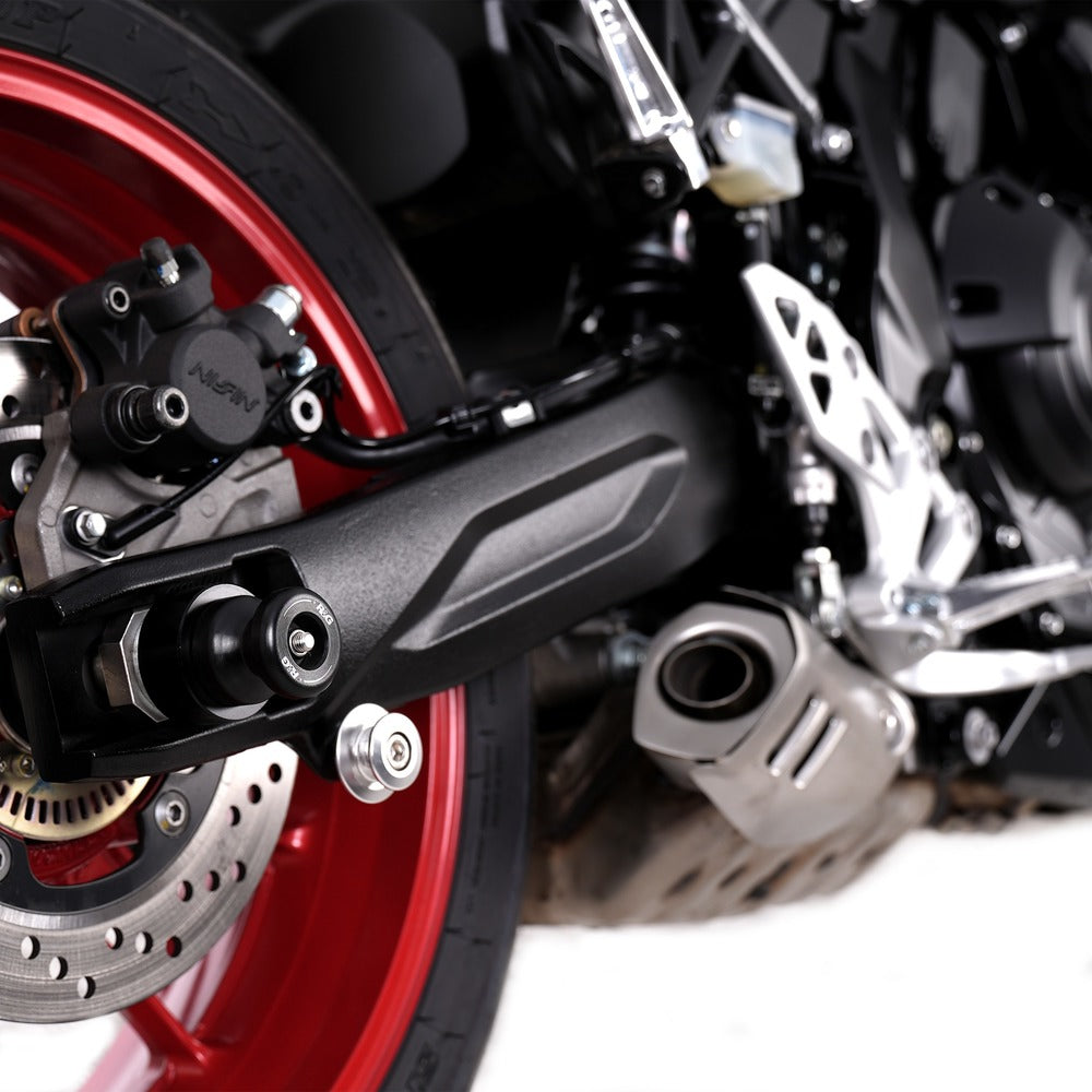 Spindle Sliders Suz GSX-8S '23-, GSX-8T '25-, GSX-8TT Ã¢â‚¬Ëœ25-,Suz V-STROM 800DE Ã¢â‚¬â„¢23- & Suz GSX-8R '24-