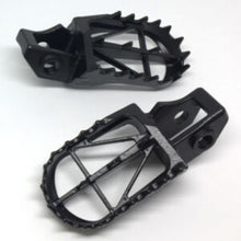 ZETA FOOTPEGS WIDE | KX65/80/85/100 | 50mm CrMo BLACK