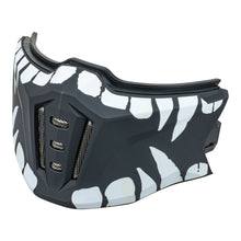 Nitro NZ302 Chin Guard Animal Teeth