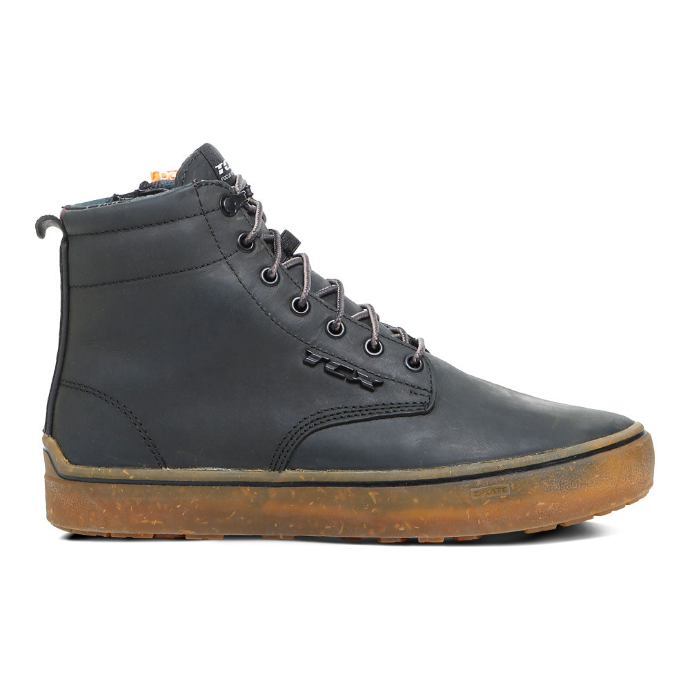 EU 44 / US 10