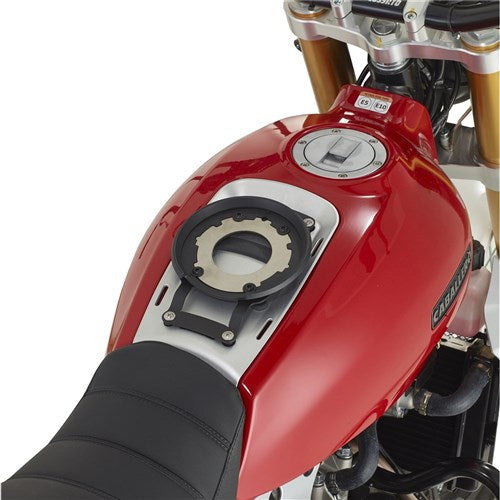 GIVI Tanklock Flange Fitting Kit Fantic Caballero Scrambler 500 21-