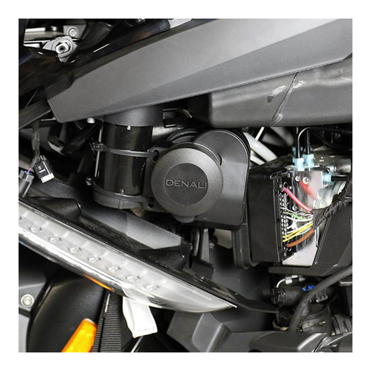 Denali Split Horn Mount Bracket - BMW K1600GT '11-Present
