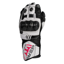 Trax (Black / White)