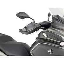 GIVI HANDGUARDS TRICITY 300 20>