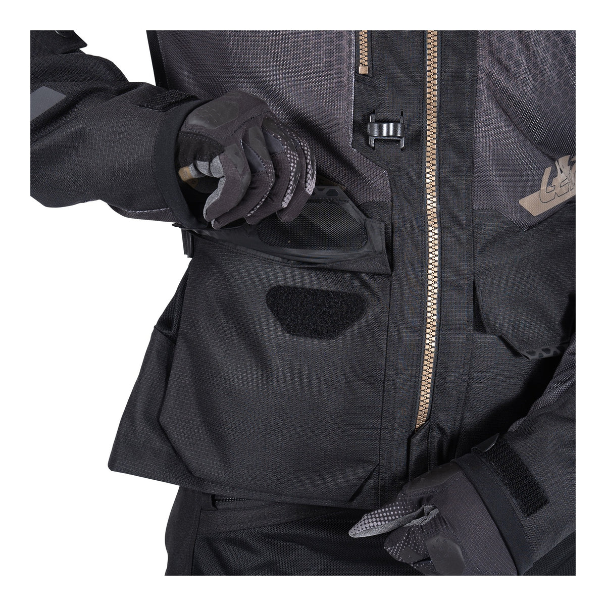 Leatt 5.5 ADV FlowTour Jacket - Stealth