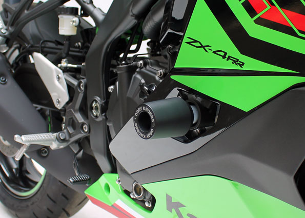 OGGY KNOBBS ZX-4R & ZX-4RR 24-25 (Black Knobbs) - OK666