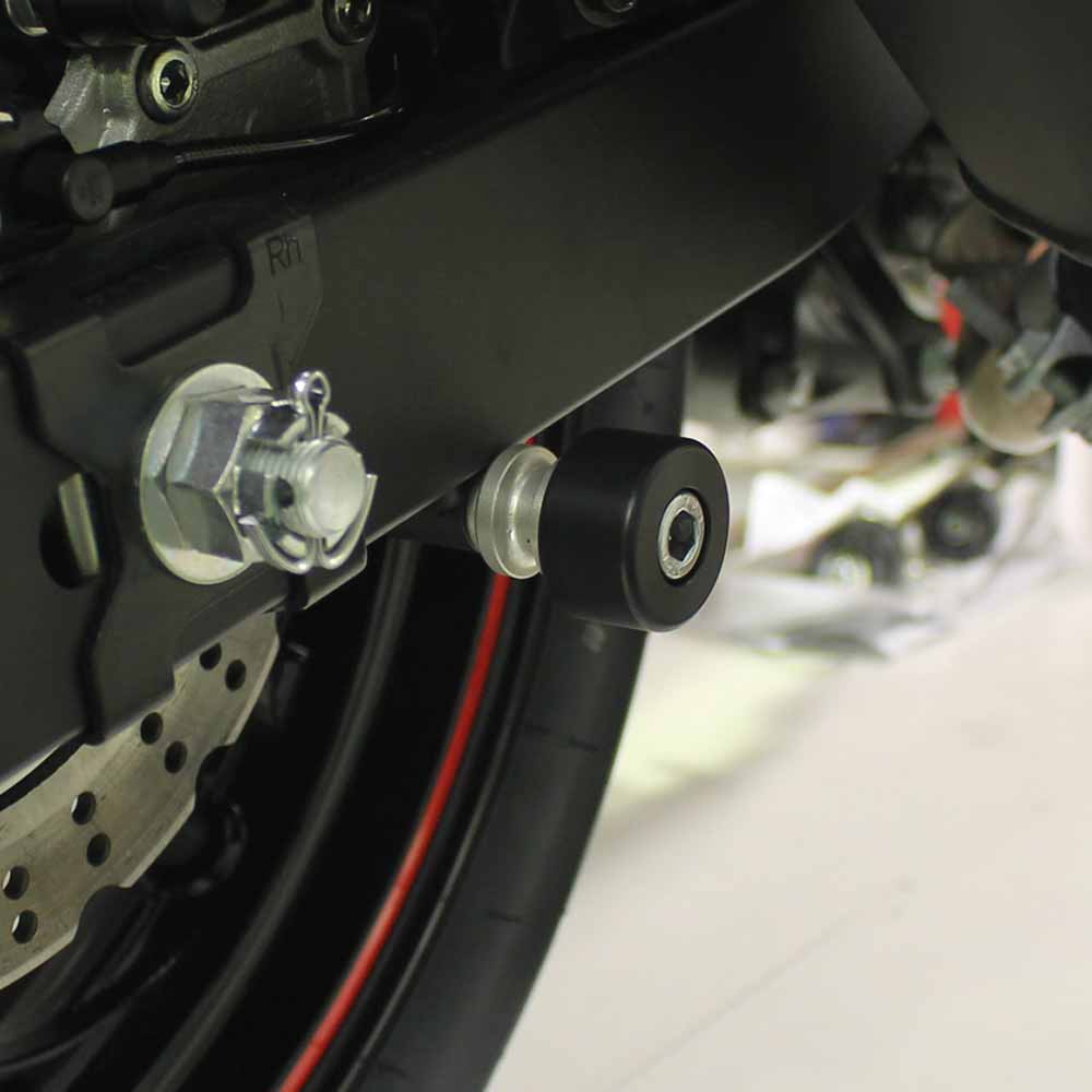 OGGY KNOBBS REAR PICK UP SPOOLS WITH PROTECTOR - M8 x 1.25 SILVER - PUP08SIL