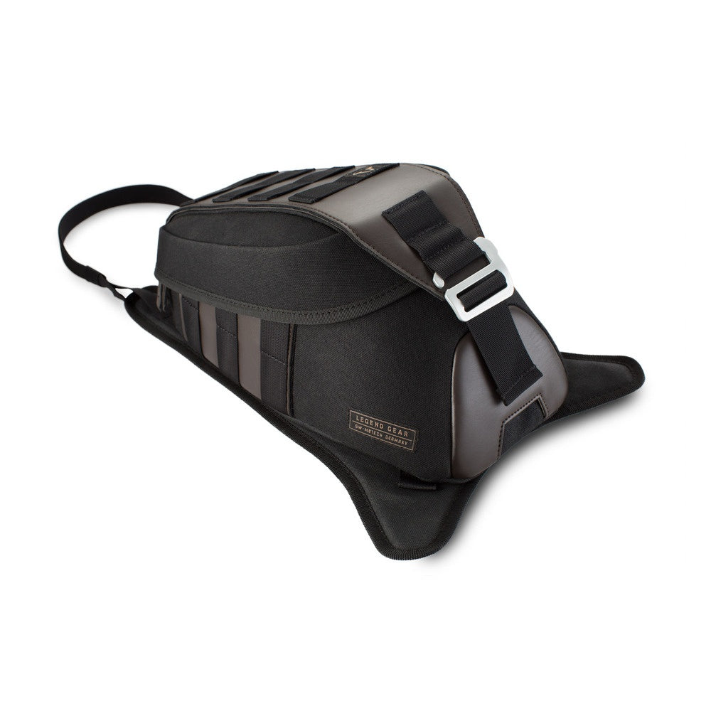 Legend Gear strap tank bag LT2. 5.5 l. Strap fastening. Splash-proof. (BC.TRS.00.402.10000)