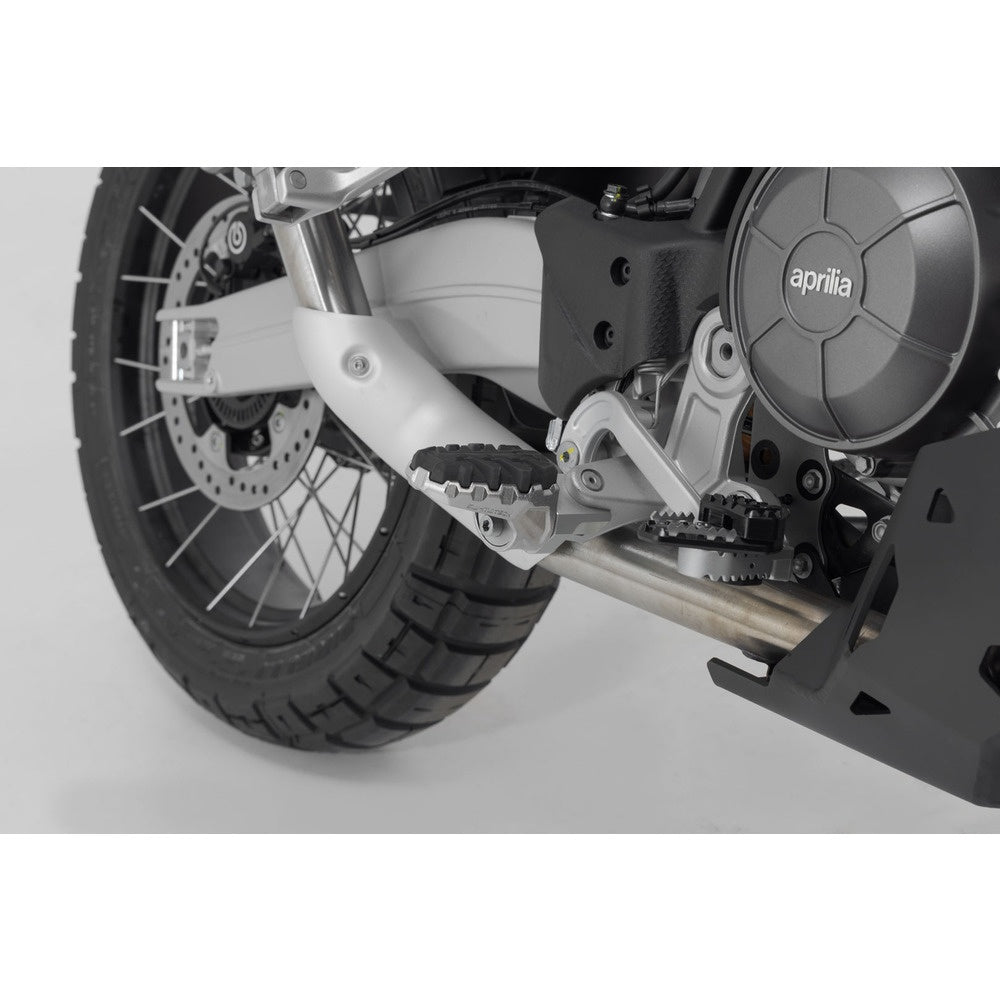 EVO footrest kit. Yamaha Tenere 700 models (19-). (FRS.06.112.10201)