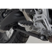 EVO footrest kit. Triumph Tiger 1200 models (22-). (FRS.11.112.10600)