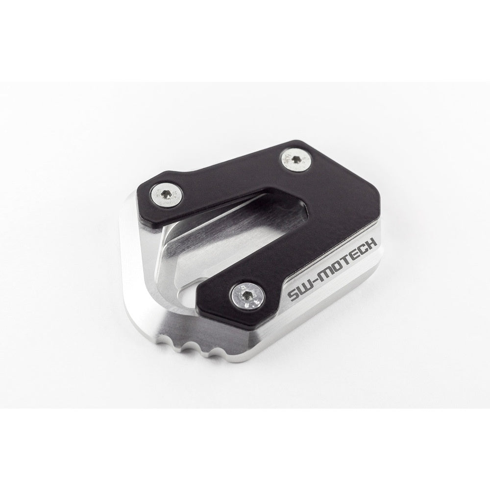Extension for side stand foot. Black/Silver. Suzuki DL 650 (04-) / XT (11-). (STS.05.102.10001/S)