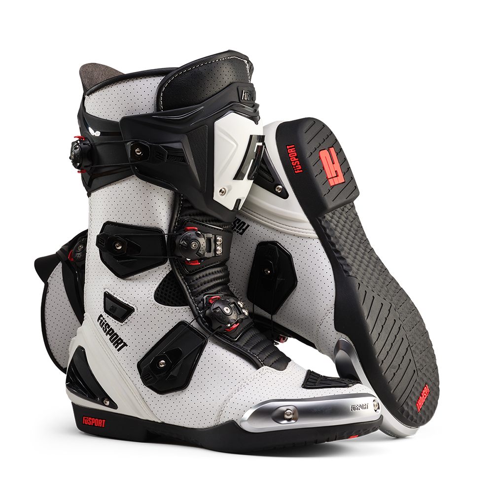 XR1 PERFORATED BOOT WHITE/BLACK SIZE EU48/US14/UK13